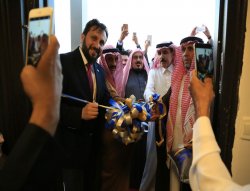 Karmod Ksa Saoedi-Arabië Showroom